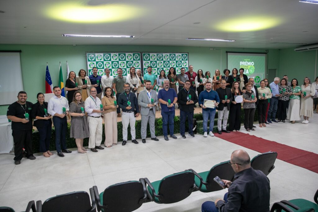 UEA homenageia profissionais e instituições de saúde com o Prêmio Excelência Telessaúde